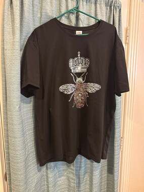 Leehanton Men's 2XL Queen Bee and Crown Rhinestone Graphic T-Shirt